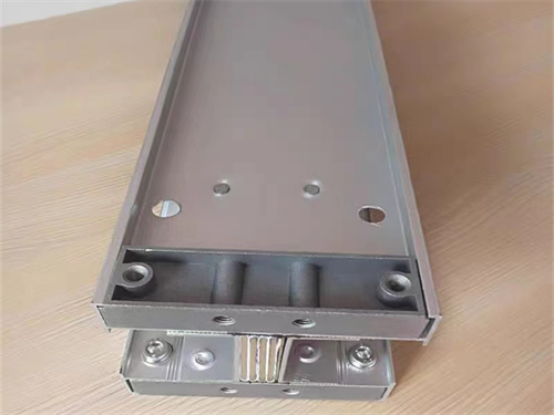 �ܼ���ĸ�߲�